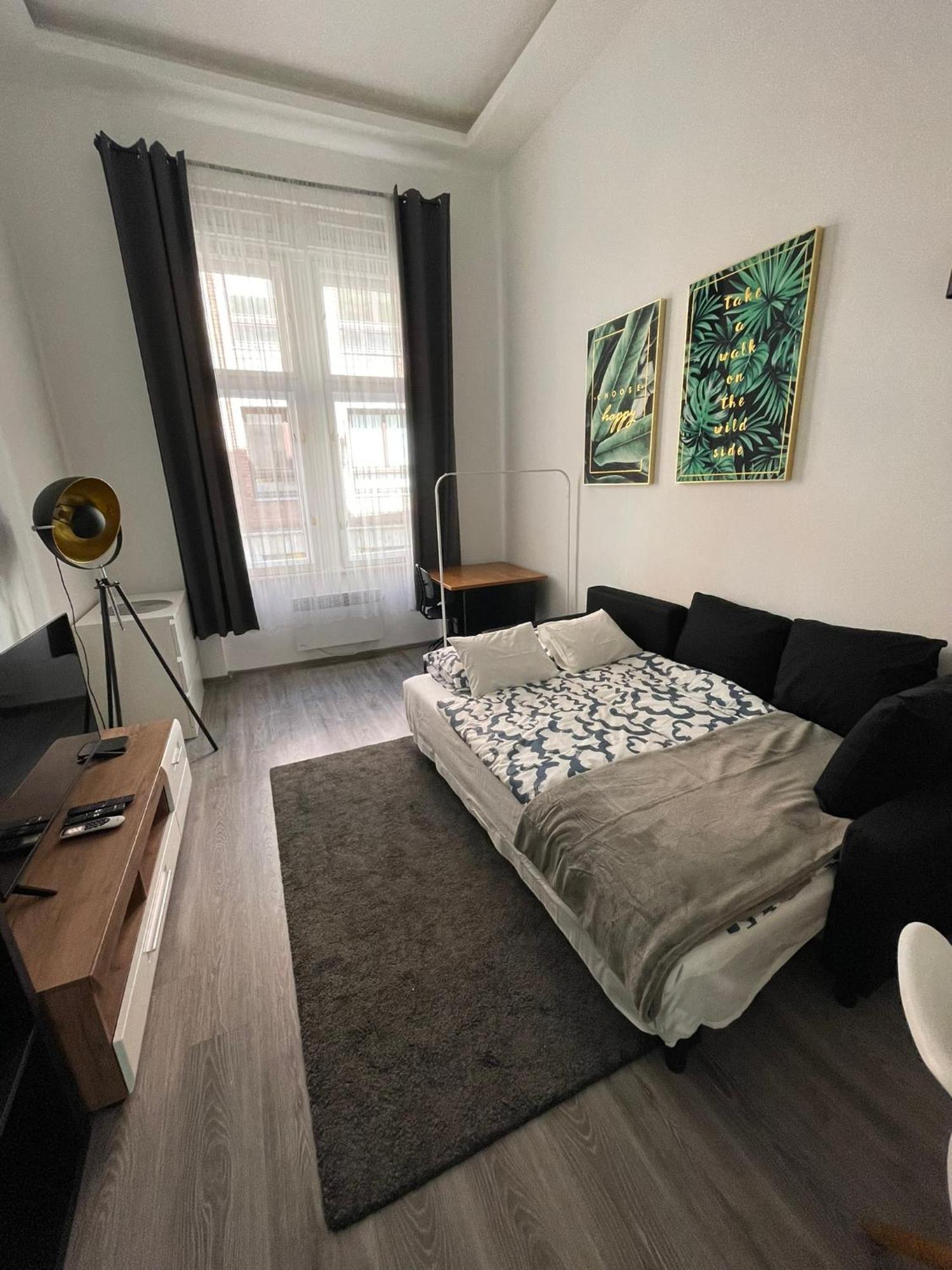 Soho Suites - Kazinczy Будапеща Екстериор снимка